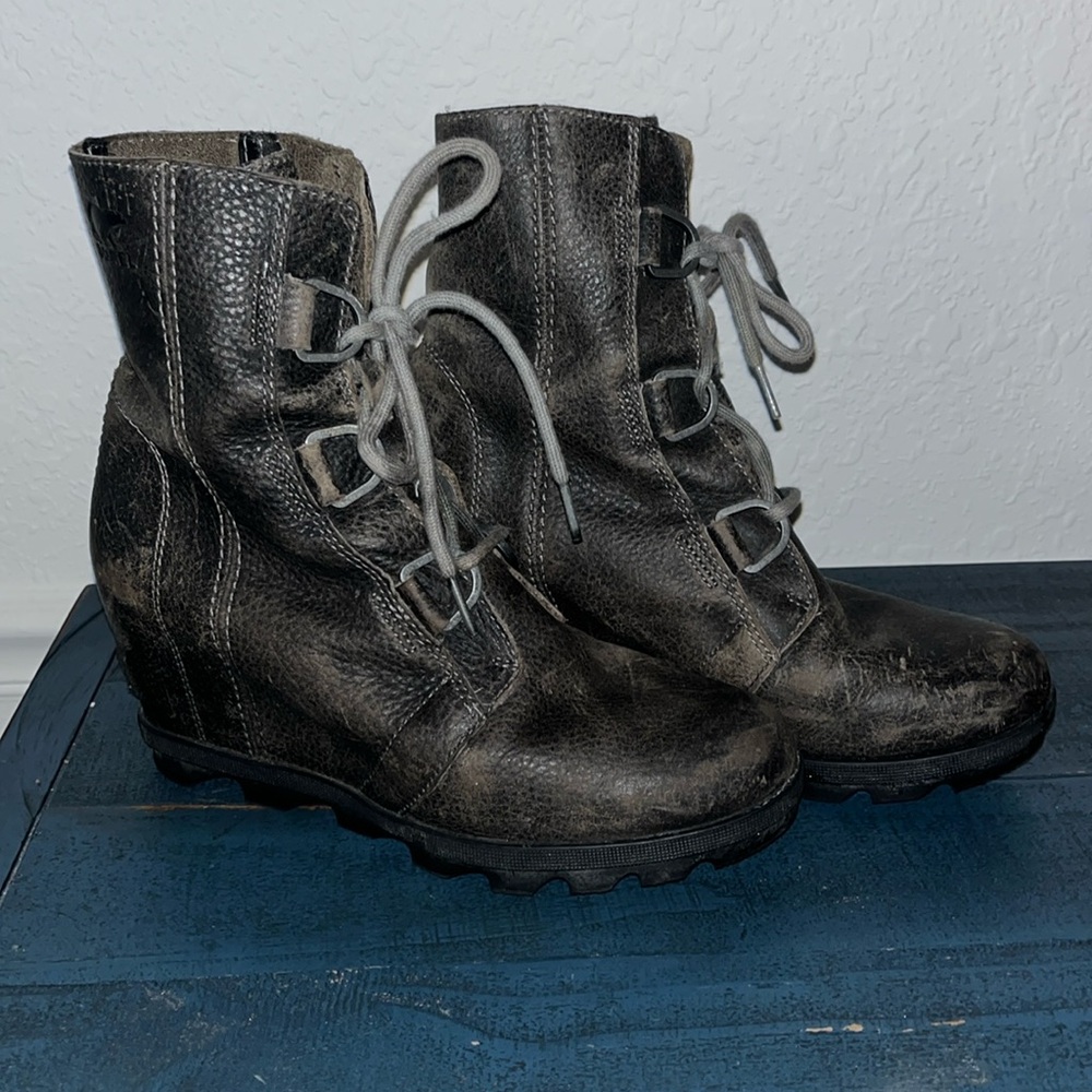 Sorel Joan of Arc Wedge II Boots Quarry Size 8.5 - Picture 2 of 12